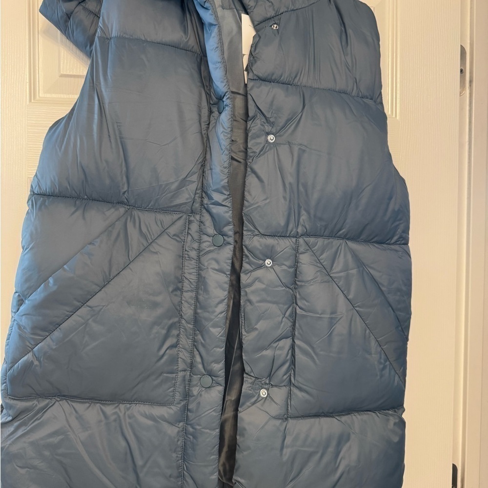 New - Zara’s girl’s vest - Picture 3 of 5